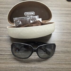 Women's Coach Sunglasses In Excellent Condition